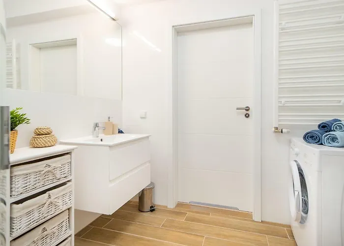 Happy Time - شقة كولوبرزيغ