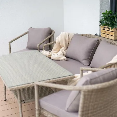 Happy Time - דירה קולובז'ג