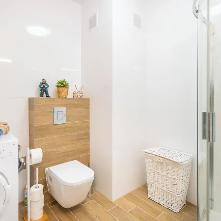 Happy Time - Апартаменти